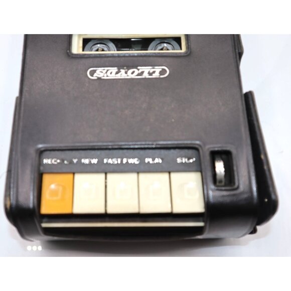Lloyds Vintage Black Leather Cassette Recorder Playback Retro Collectible - Picture 6 of 6